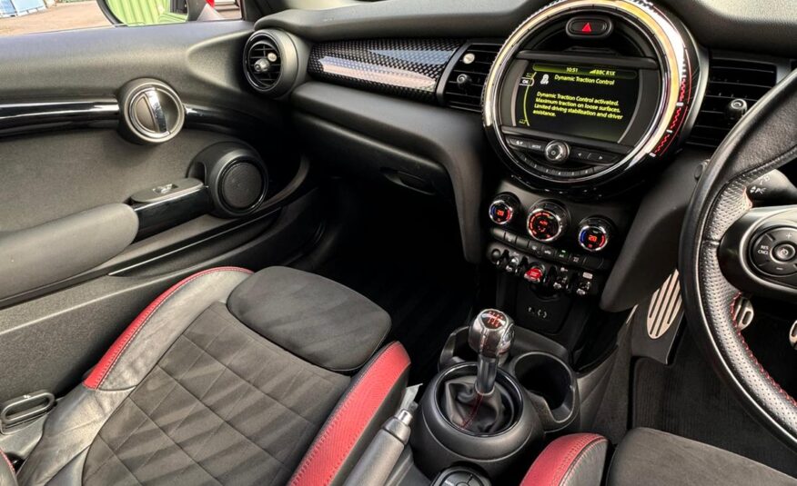 MINI Hatch 2.0 John Cooper Works