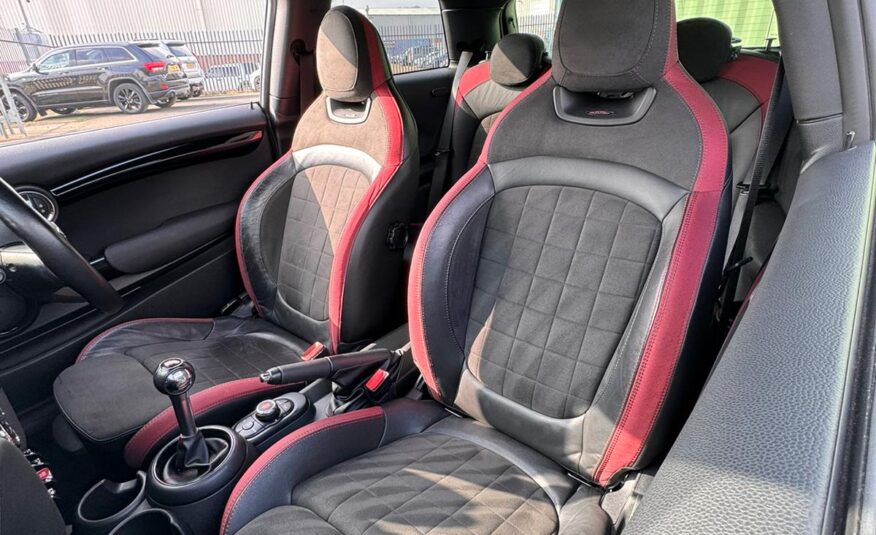 MINI Hatch 2.0 John Cooper Works