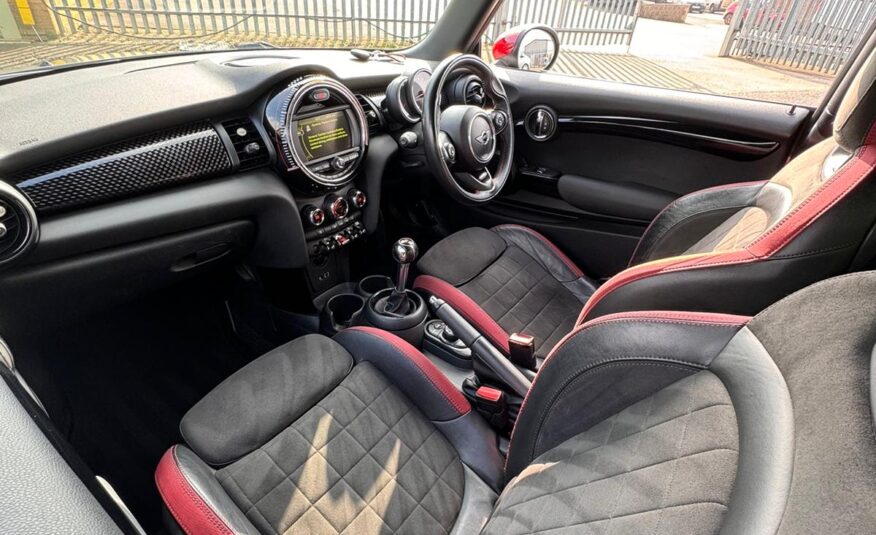 MINI Hatch 2.0 John Cooper Works