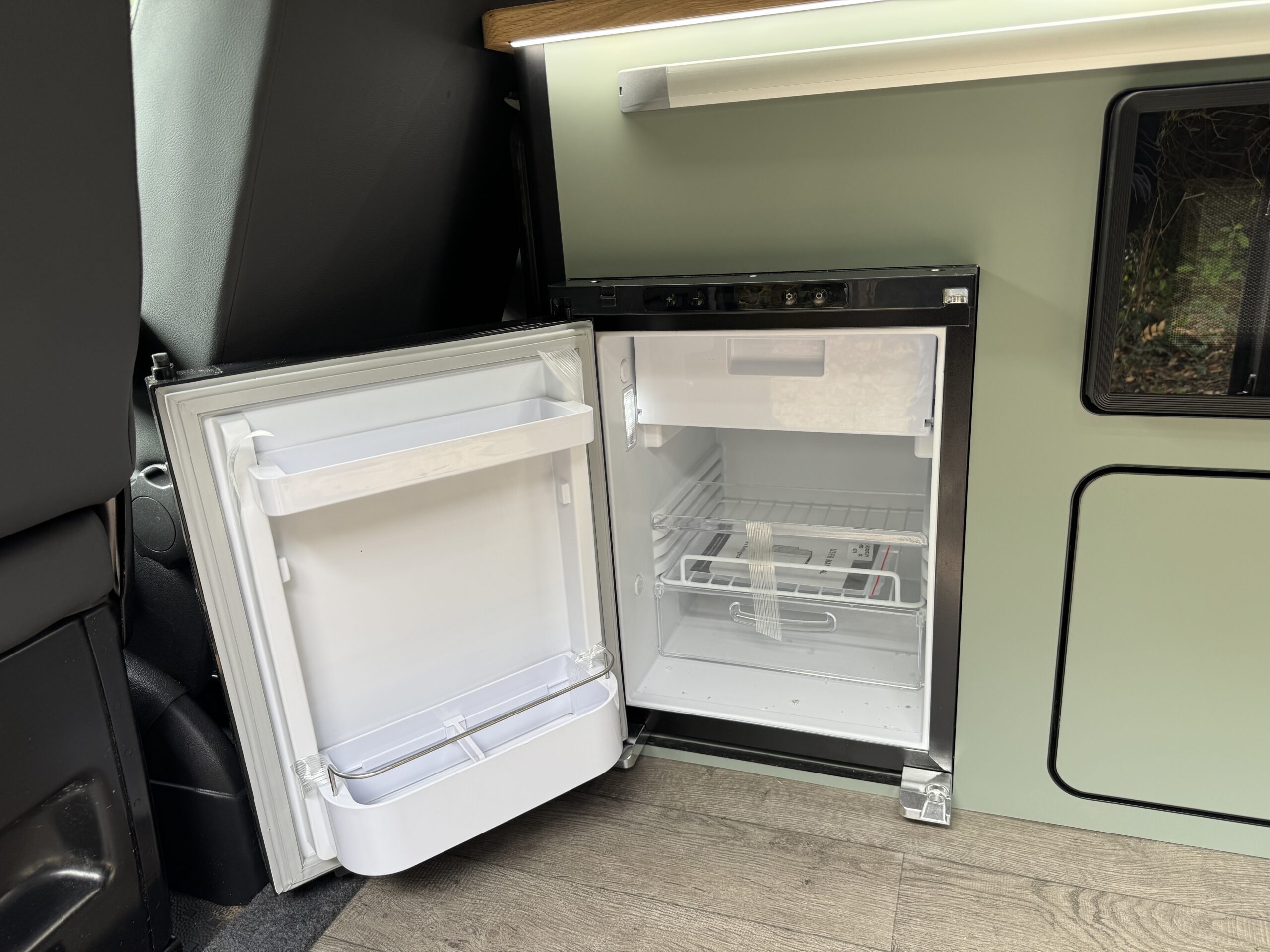 Volkswagen T6.1 Campervan Trek Edition (Stealth)