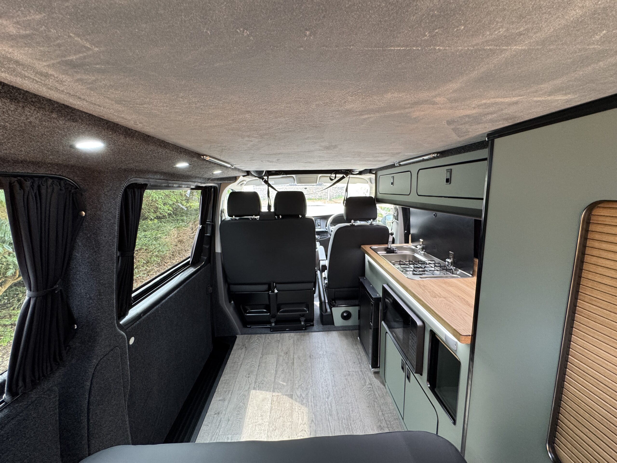 Volkswagen T6.1 Campervan Trek Edition (Stealth)