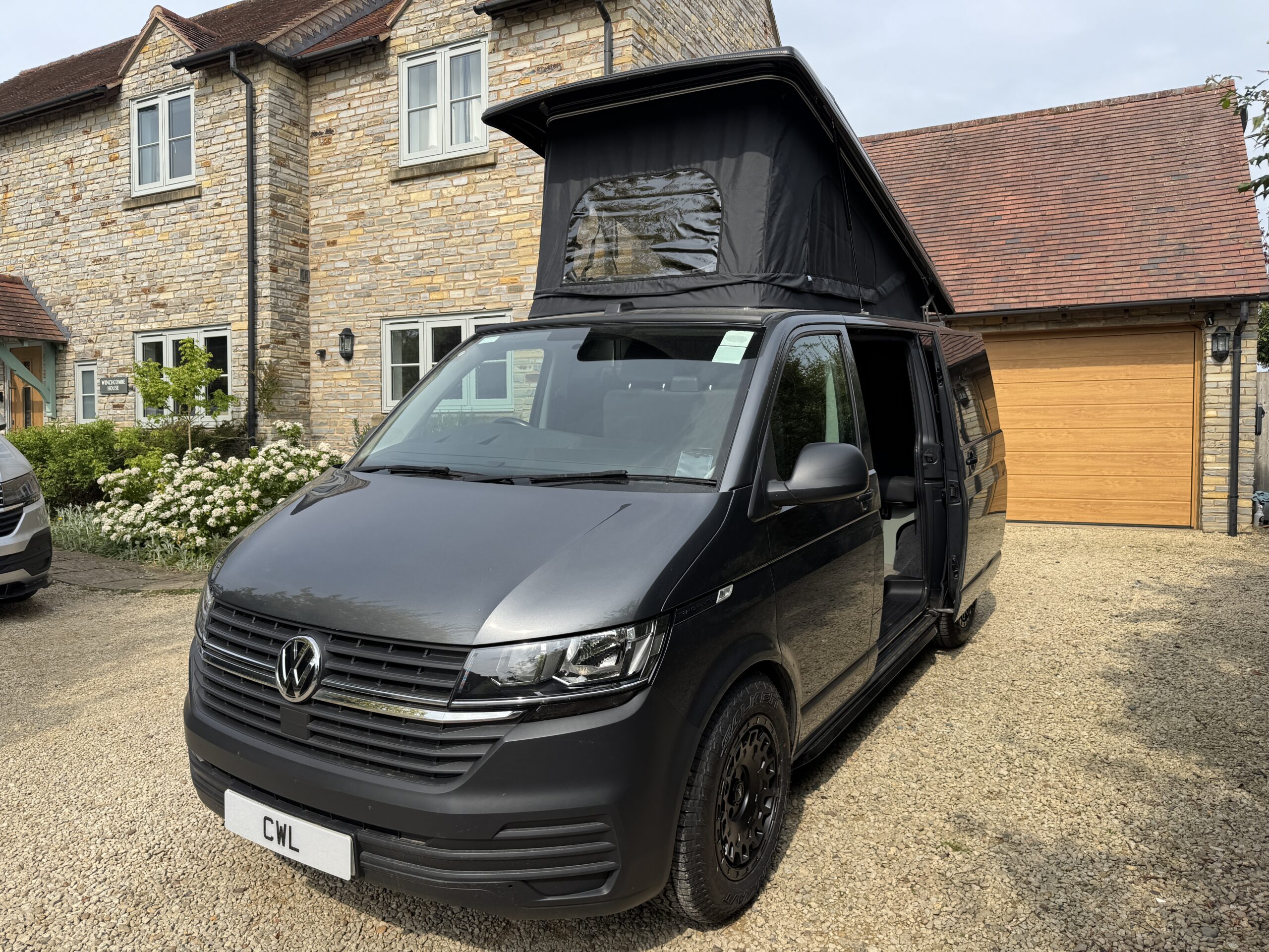 Volkswagen T6.1 Campervan Trek Edition (Stealth)