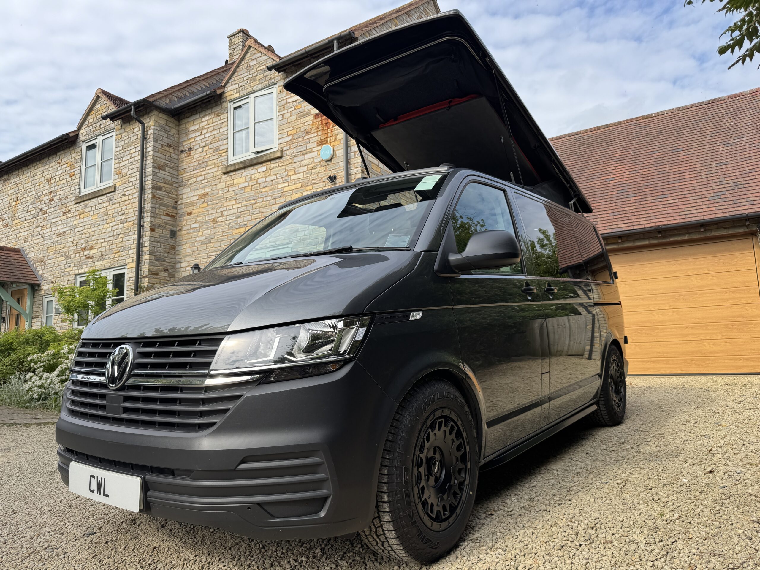 Volkswagen T6.1 Campervan Trek Edition (Stealth)