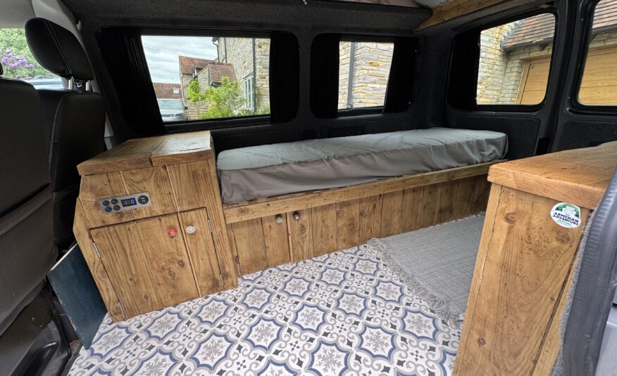 Volkswagen T5 Campervan