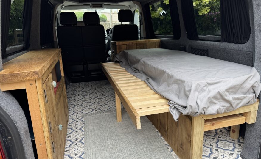 Volkswagen T5 Campervan