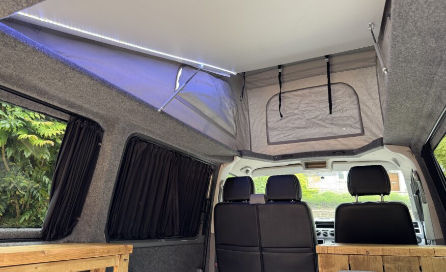Volkswagen T5 Campervan