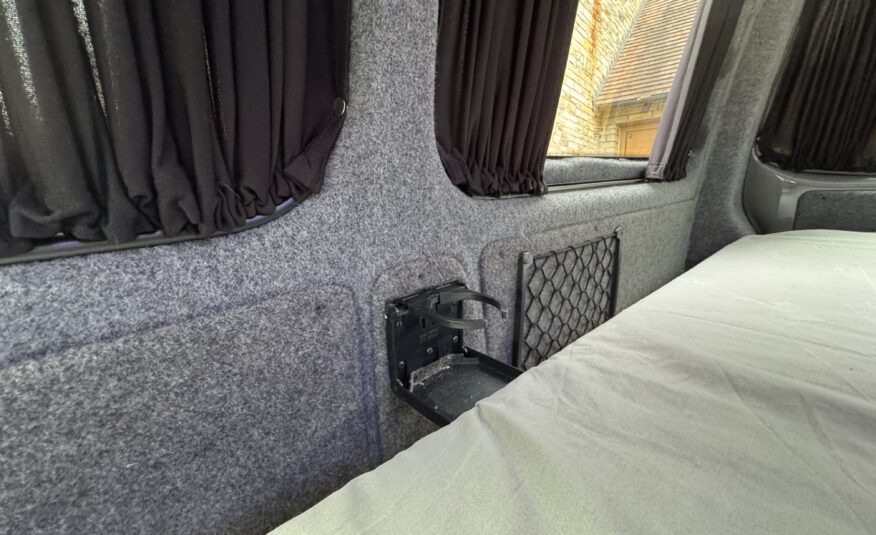 Volkswagen T5 Campervan