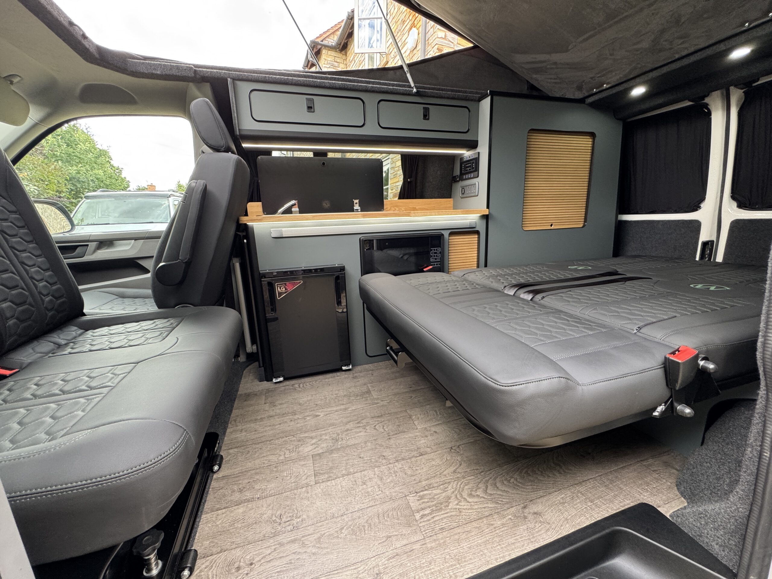 Volkswagen T6.1 Campervan Trek Edition (Roxanne)