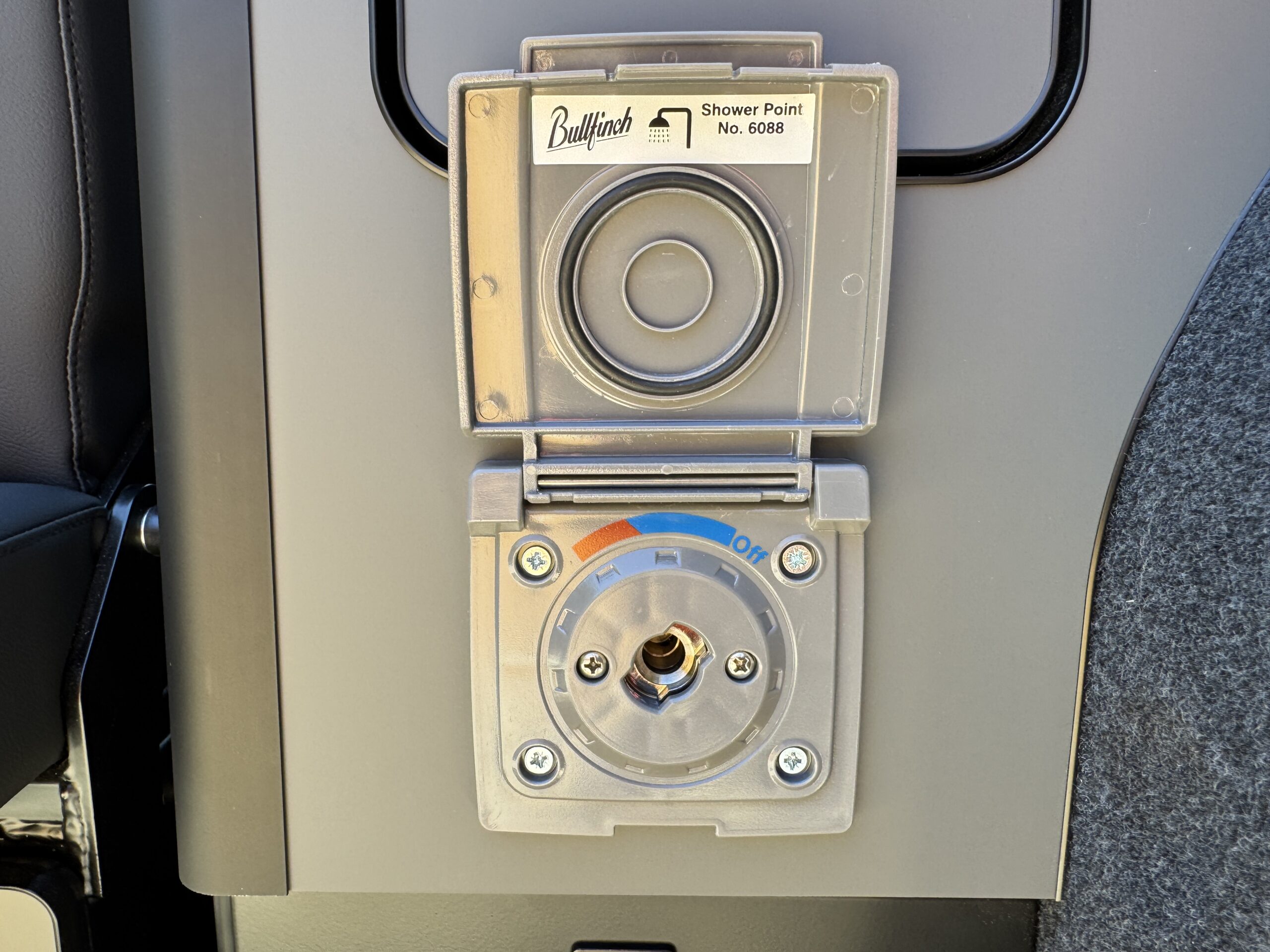 Volkswagen T6.1 Campervan Trek Edition (Silver Star)