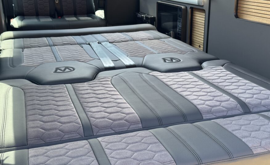 Volkswagen T6.1 Campervan Trek Edition (Silver Star)