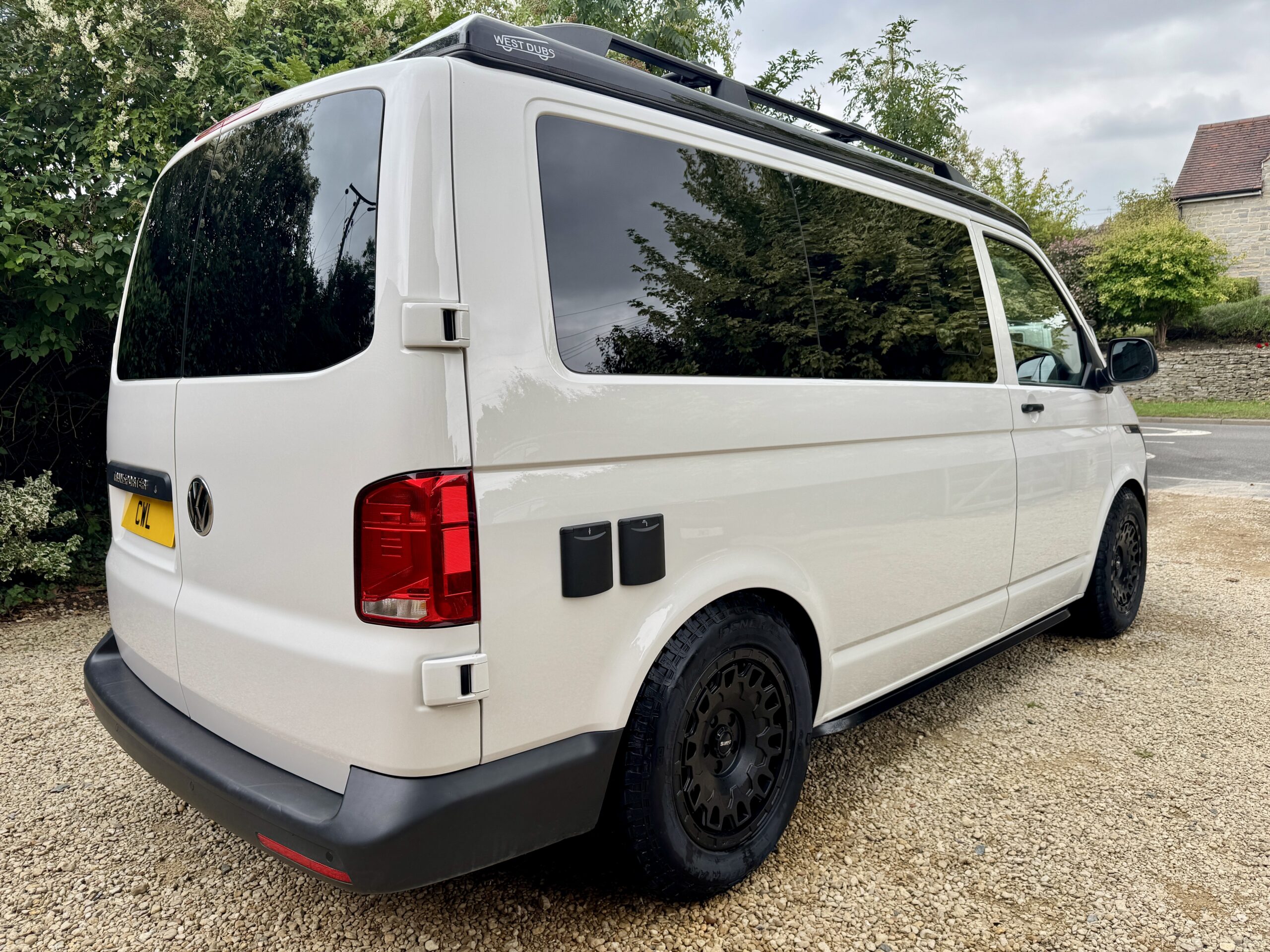 Volkswagen T6.1 Campervan Trek Edition (Apollo)