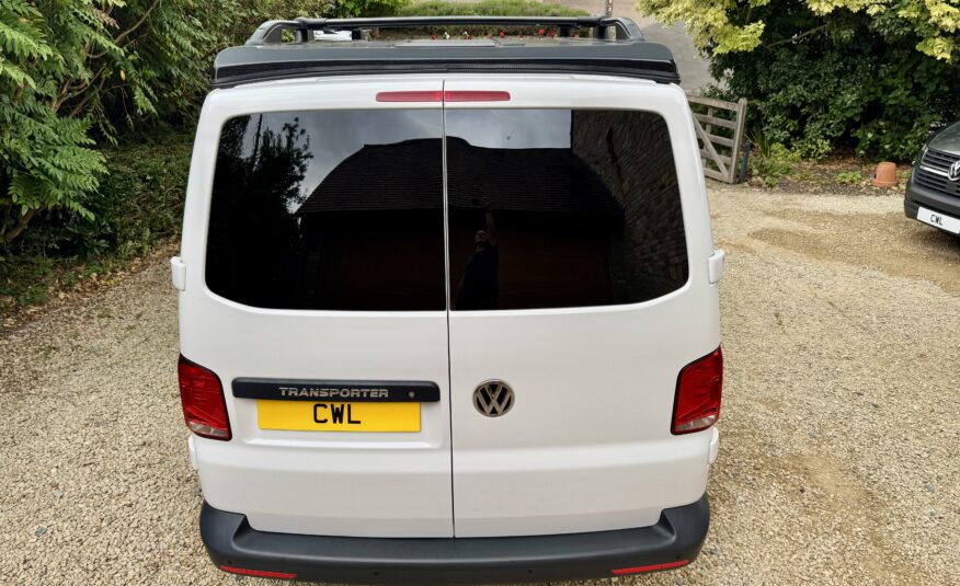 Volkswagen T6.1 Campervan Trek Edition (Orca)