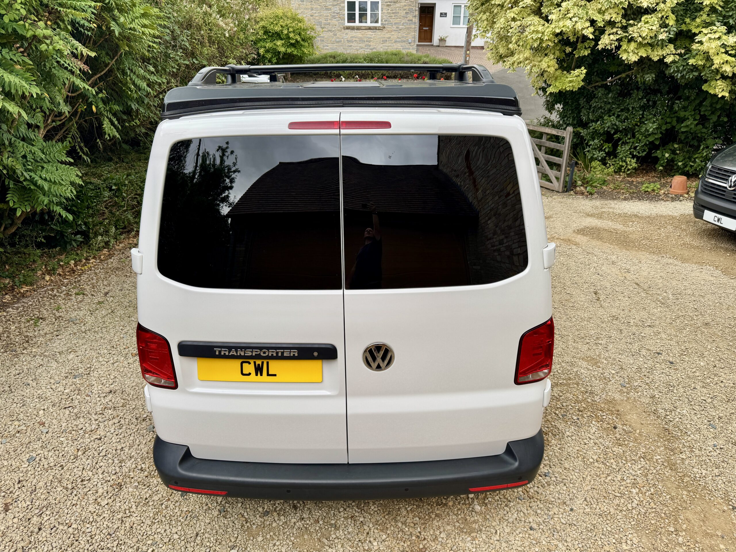 Volkswagen T6.1 Campervan Trek Edition (Apollo)