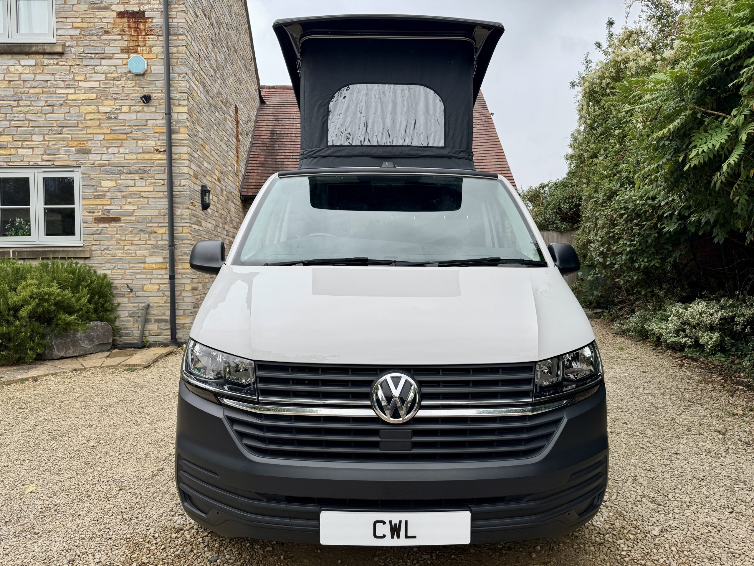 Volkswagen T6.1 Campervan Trek Edition (Apollo)