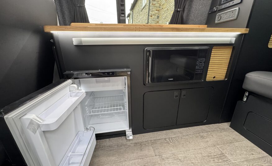 Volkswagen T6.1 Campervan Trek Edition (Orca)
