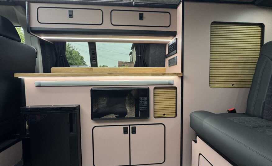 Volkswagen T6.1 Campervan Trek Edition – Coral Pink Cabinetry (Storm)