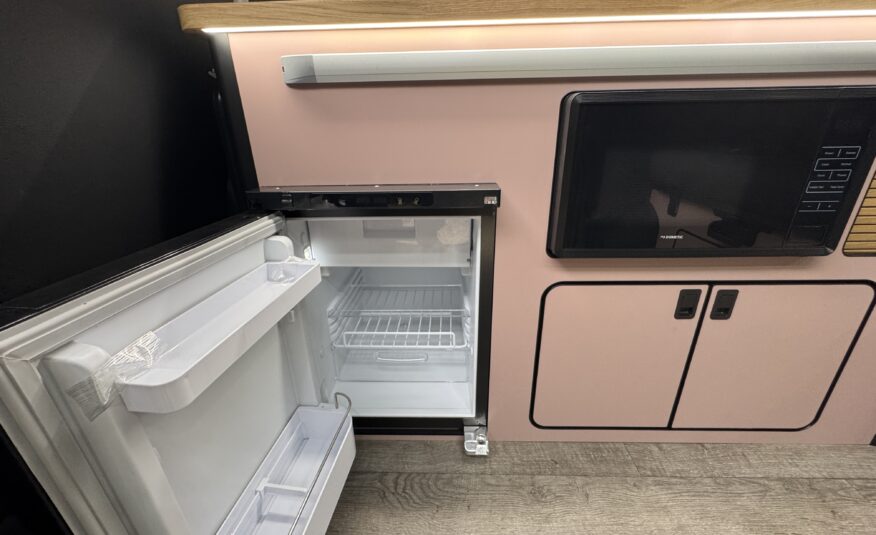 Volkswagen T6.1 Campervan Trek Edition – Coral Pink Cabinetry (Storm)