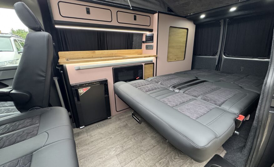 Volkswagen T6.1 Campervan Trek Edition – Coral Pink Cabinetry (Storm)