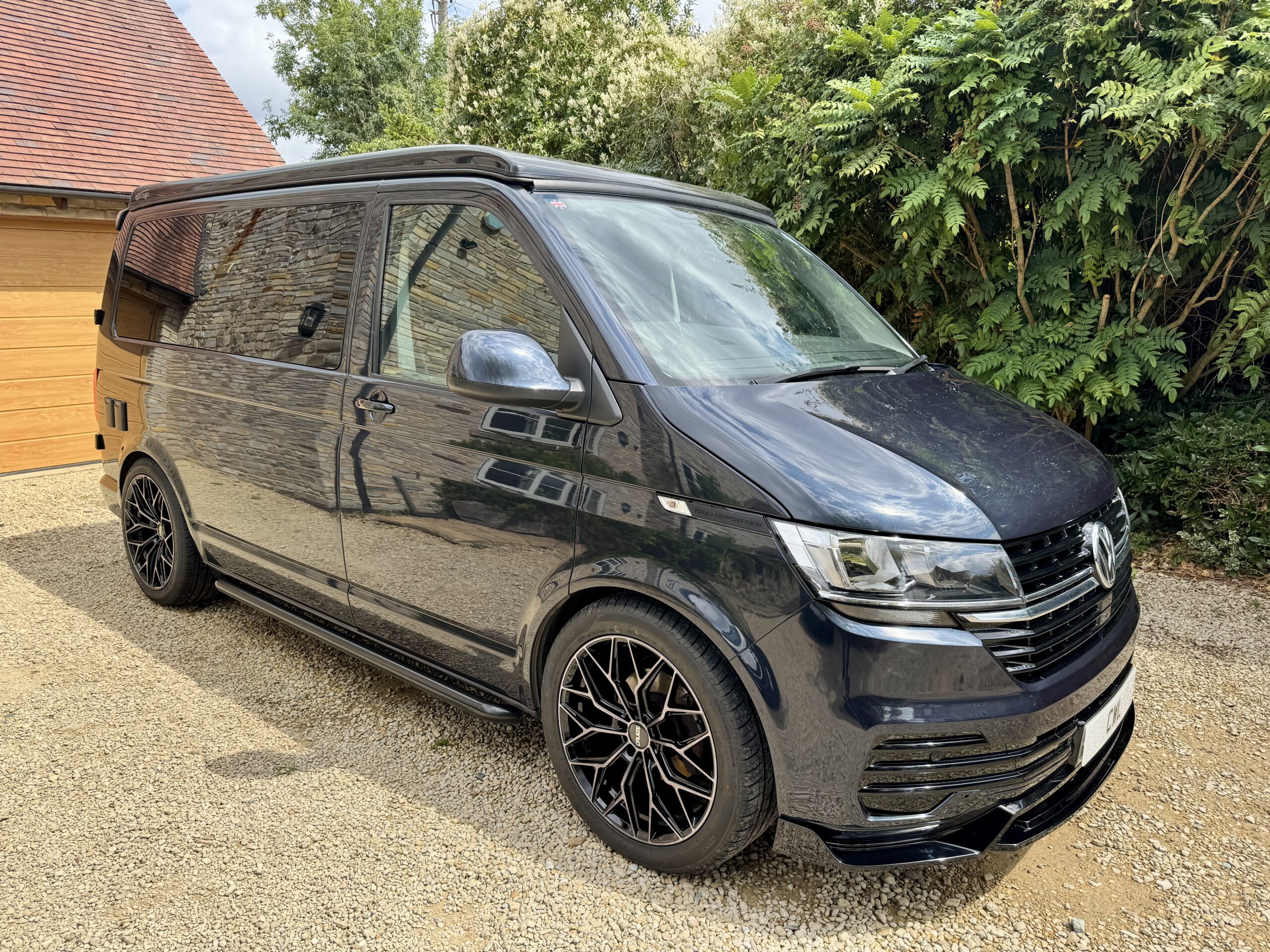 Volkswagen T6.1 Campervan Autograph Edition (Starlight)