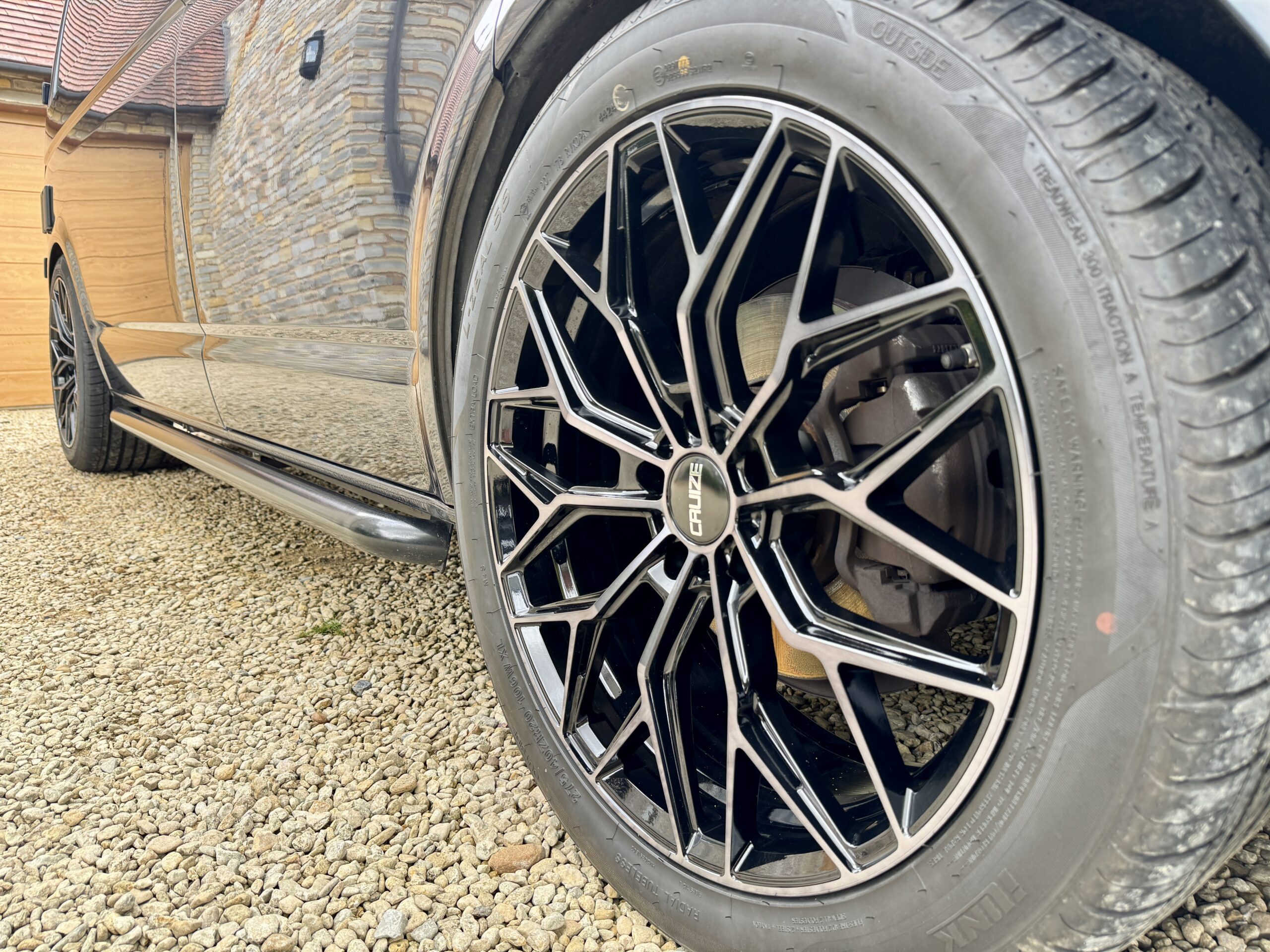 Volkswagen T6.1 Campervan Autograph Edition (Starlight)