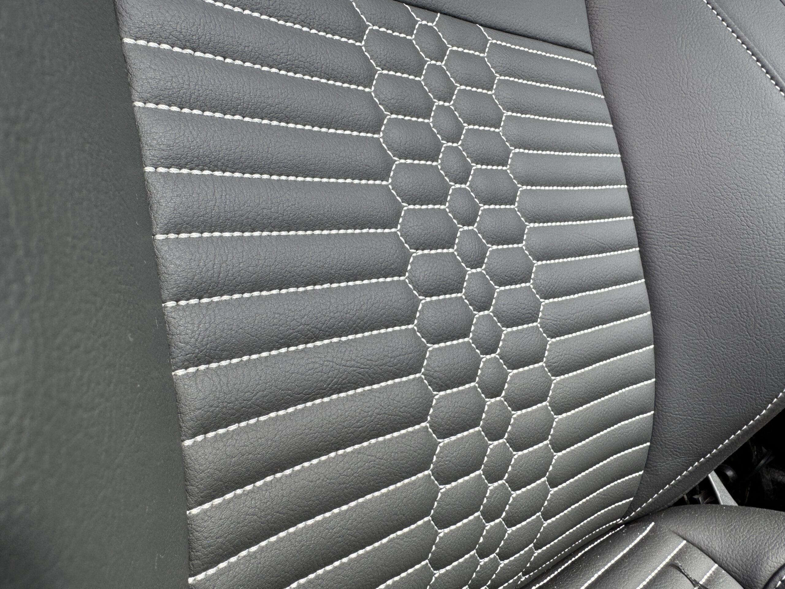 Volkswagen T6.1 Campervan Autograph Edition (Starlight)