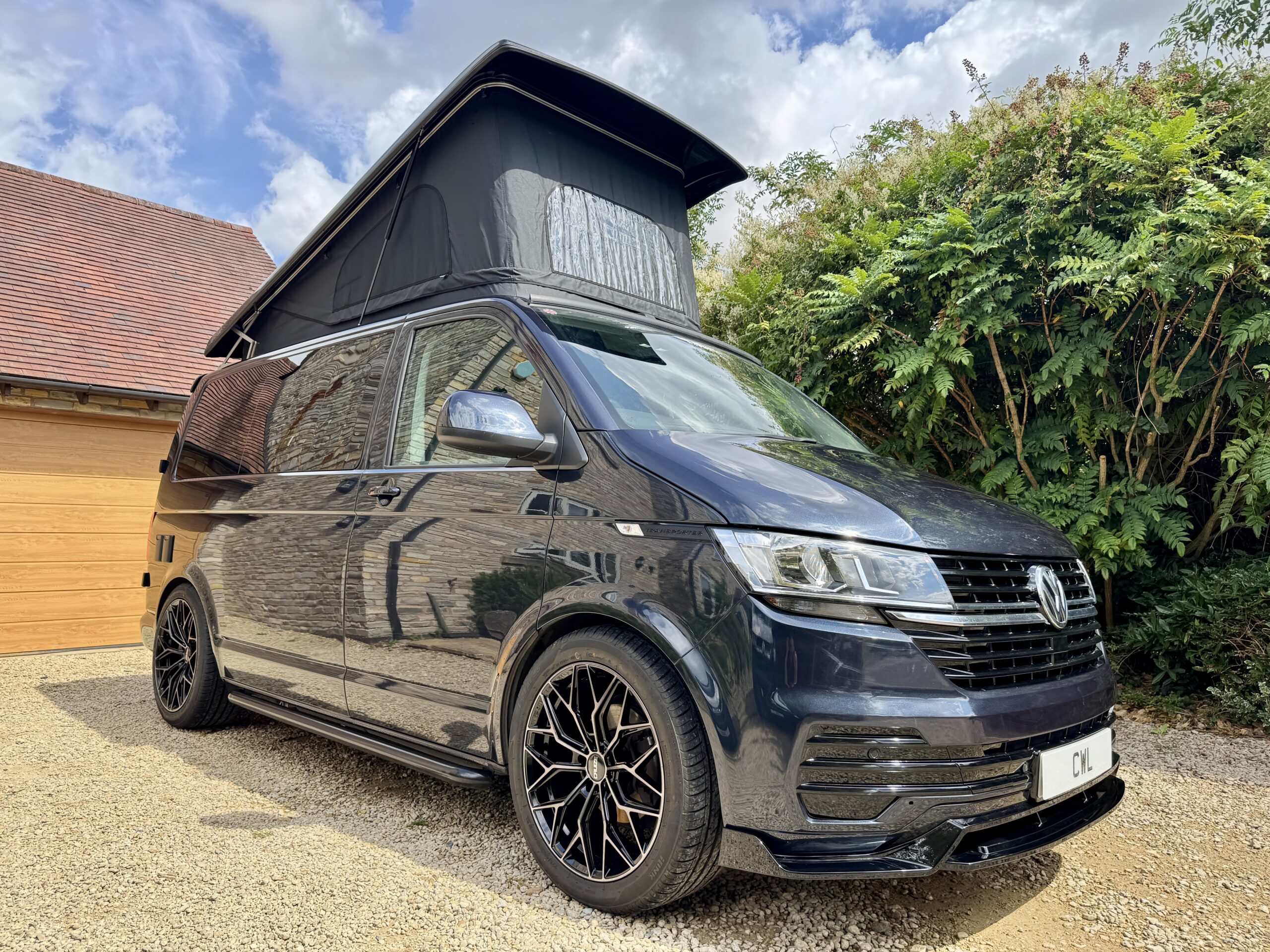 Volkswagen T6.1 Campervan Autograph Edition (Starlight)