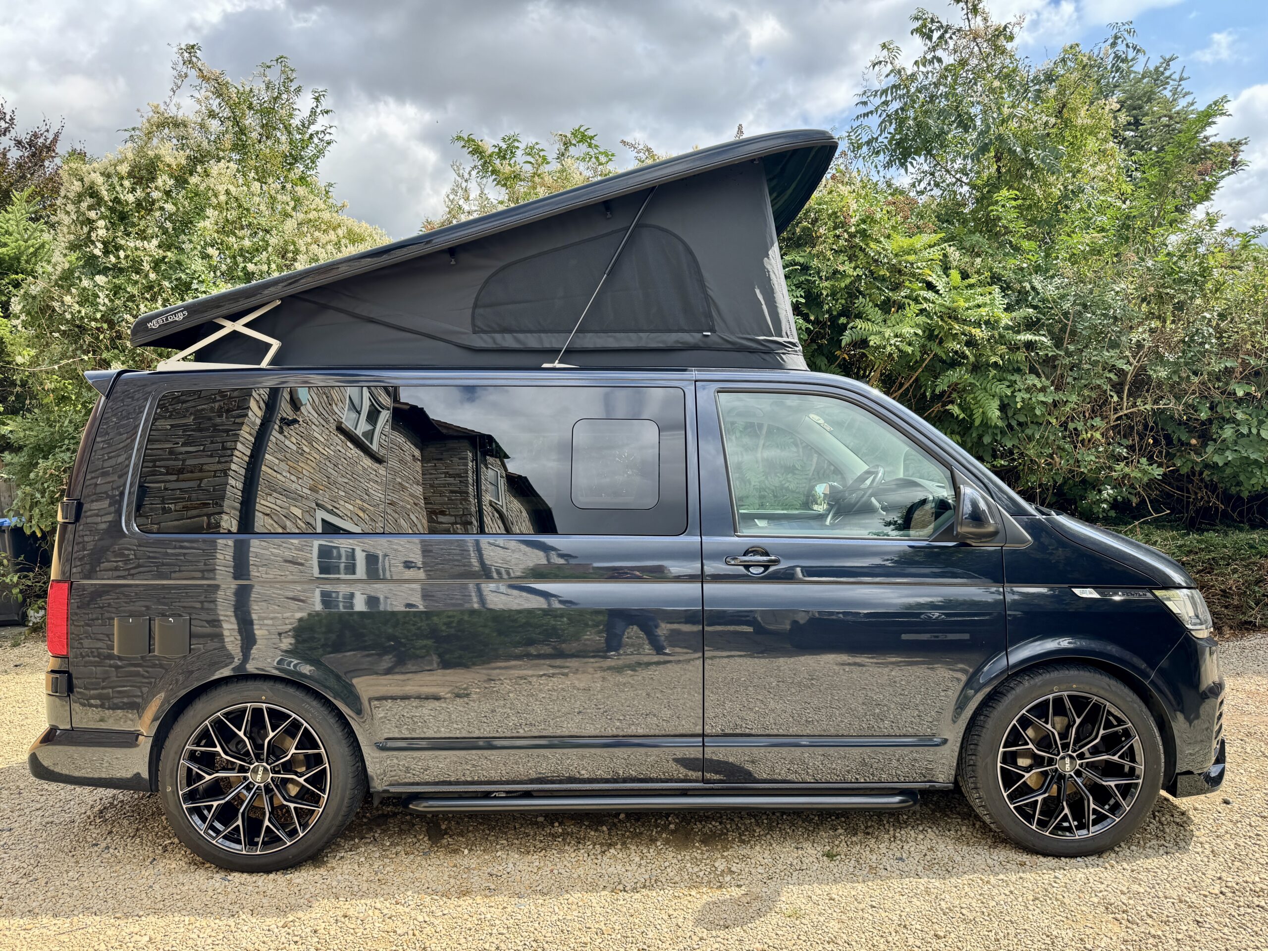 Volkswagen T6.1 Campervan Autograph Edition (Starlight)