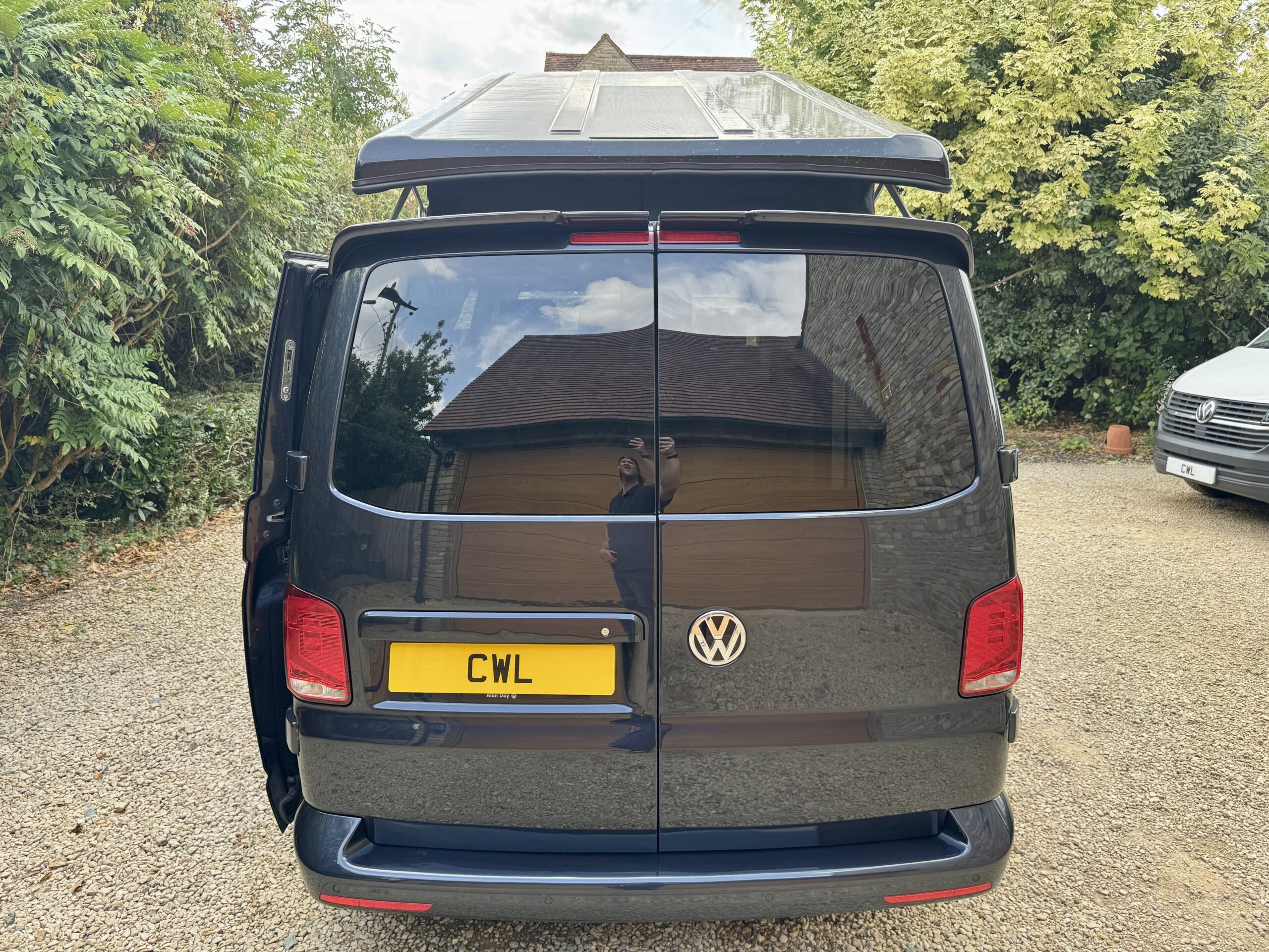 Volkswagen T6.1 Campervan Autograph Edition (Starlight)