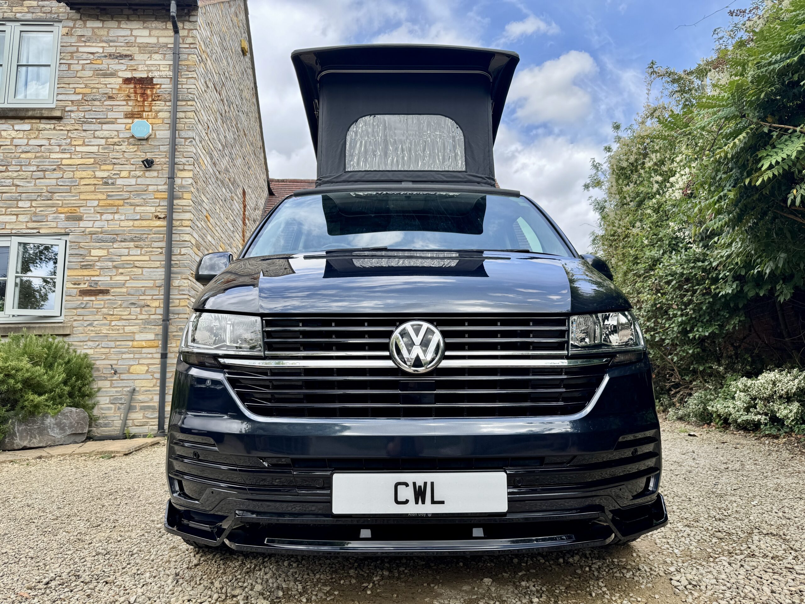 Volkswagen T6.1 Campervan Autograph Edition (Starlight)