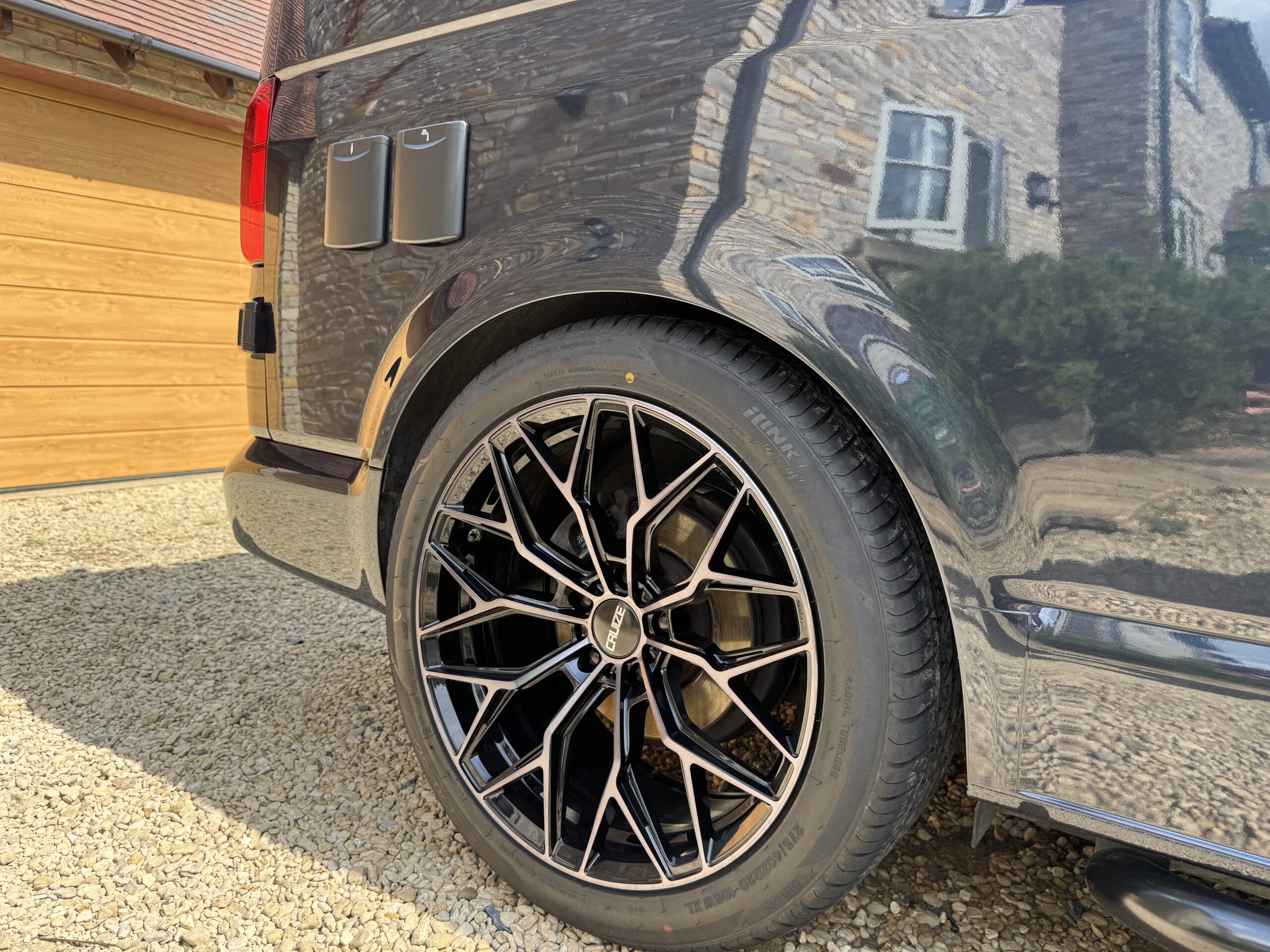 Volkswagen T6.1 Campervan Autograph Edition (Starlight)