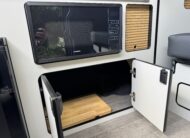 Volkswagen T6.1 Campervan Autograph Edition (Starlight)