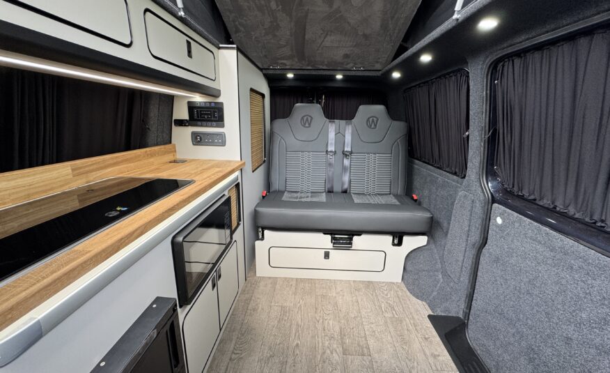 Volkswagen T6.1 Campervan Autograph Edition (Starlight)