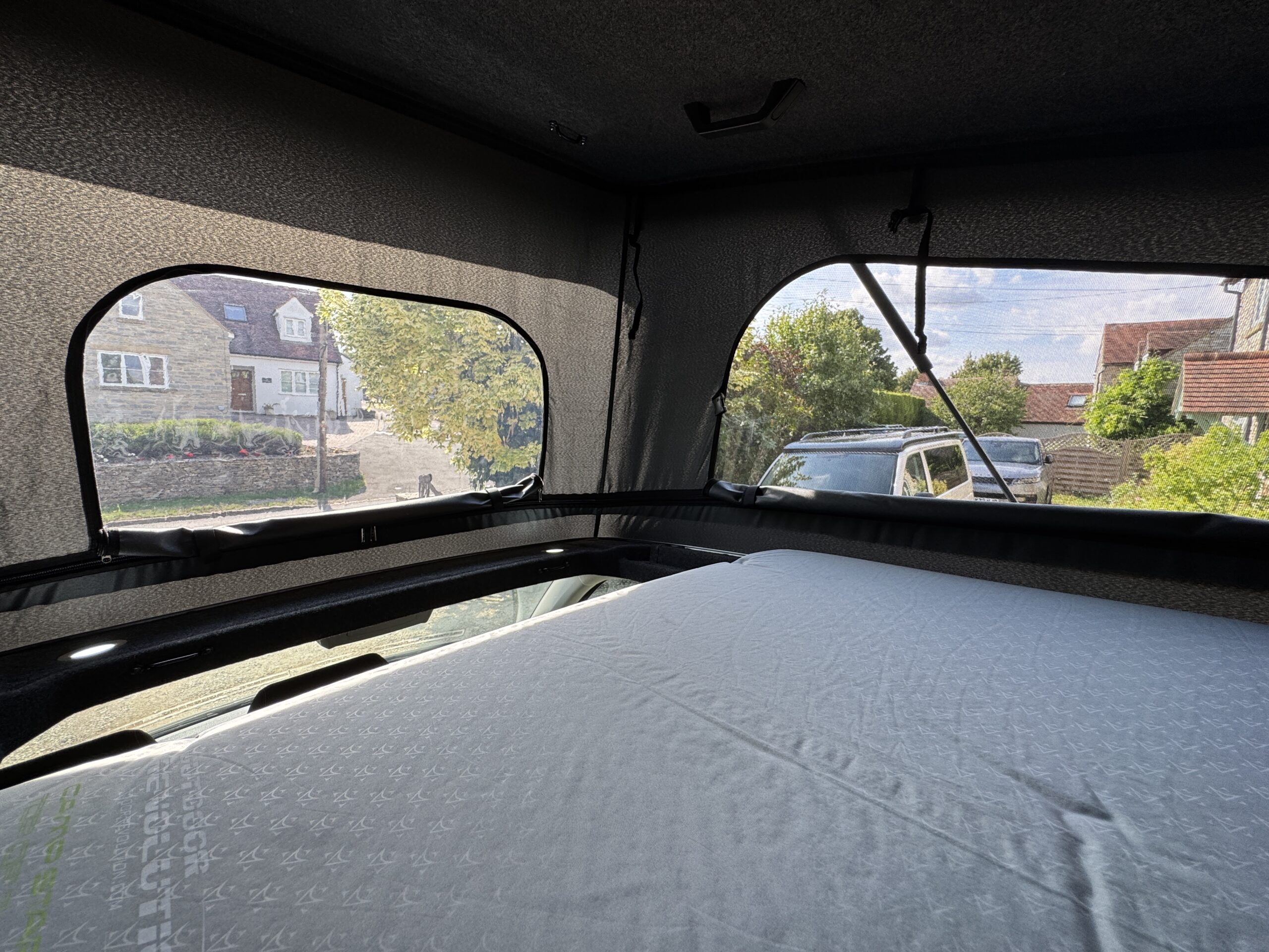 Volkswagen T6.1 Campervan Trek Edition – Coral Pink (Storm)